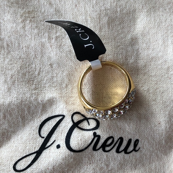 J Crew size 8 gold and rhinestone cocktail ring - Picture 1 of 4